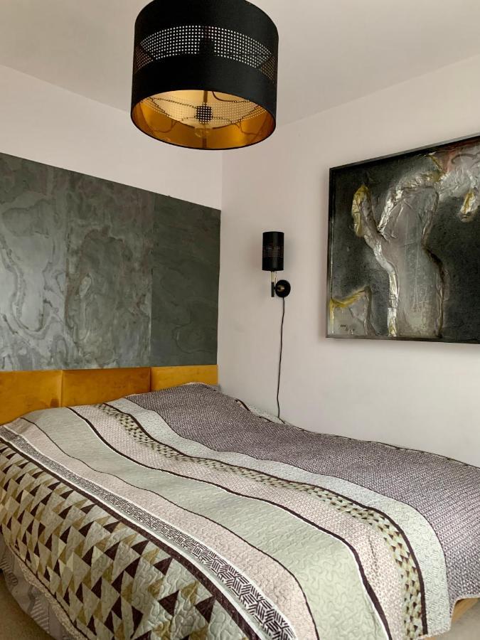 Perfect Location Two Bedrooms With Balkony Apartament *