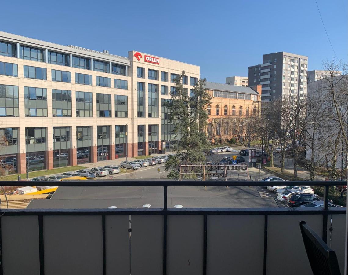 Apartament Perfect Location Two Bedrooms With Balkony *